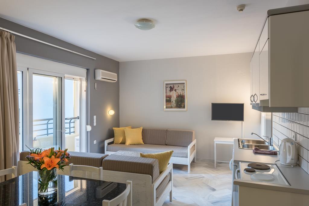 Alantha Apartments Agios Nikolaos  Exterior photo